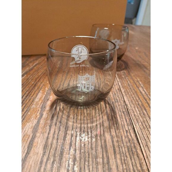 Vintage Atlanta Falcons Smoked Glass Tumblers Set of 3 – NFL Rocks Glasses 3.5" - Picture 6 of 7